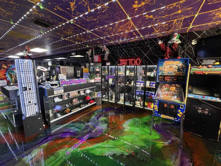 Tattoo Showroom Hollywood
